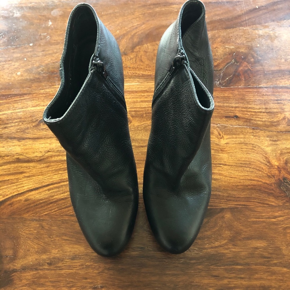 Stuart Weitzman heeled booties